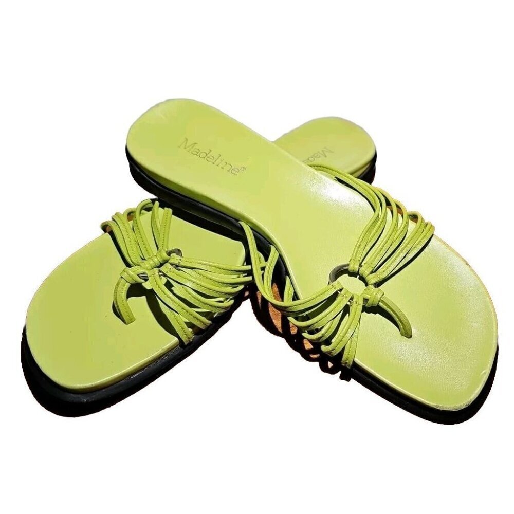 New Madeline Shauna sandals flip flop size  8 Green leather summer